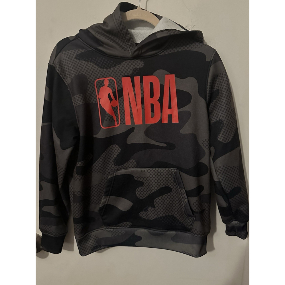 NBA …GRAY CAMOUFLAGE HOODED PULLOVER SWEATSHIRT …BOYS L (14-16)